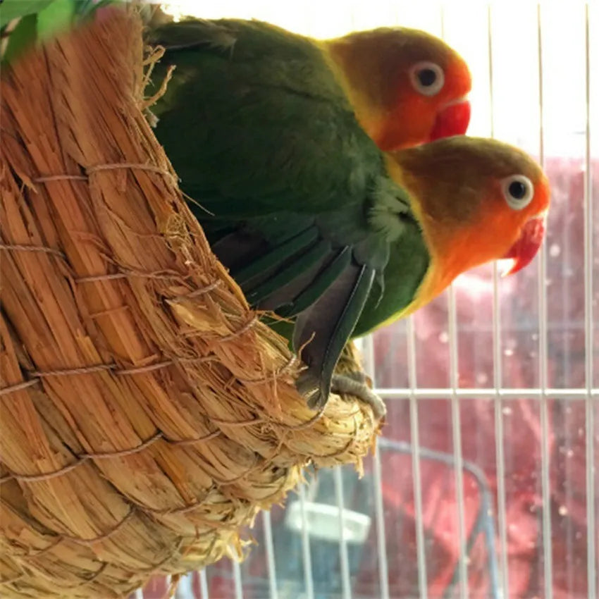 Straw Bird Nest: Handmade natural birdhouse for pets.