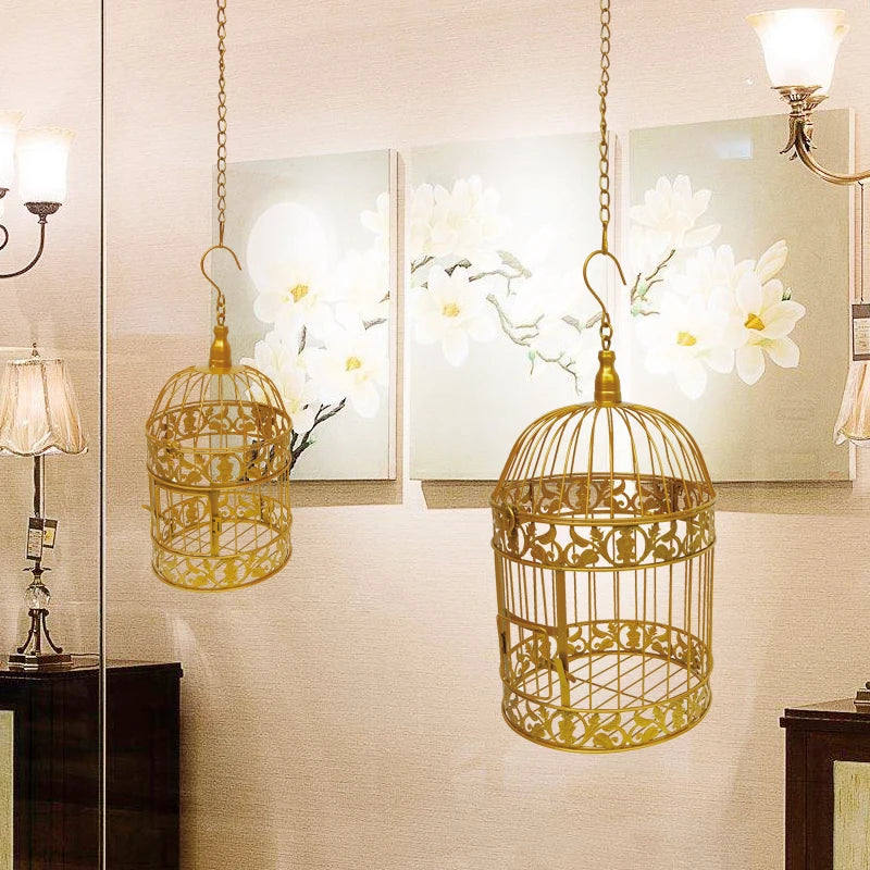 Decorative Bird Cages: Handmade, classic iron, for wedding decoration.