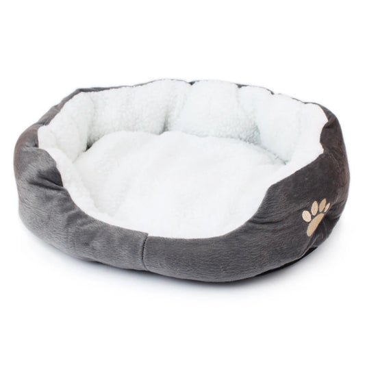 Plush Pet Bed Pad: Comfortable Accessories for Cats and Dogs