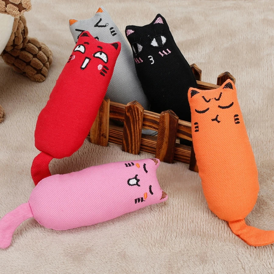 Rustle sound catnip toy: Keeps kittens entertained, aids teeth care.