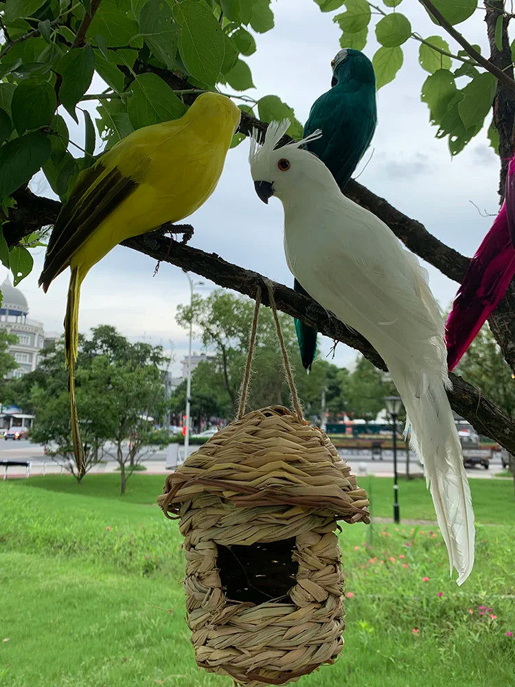 Simulation Parrot Decoration: Add Charm to Your Garden!