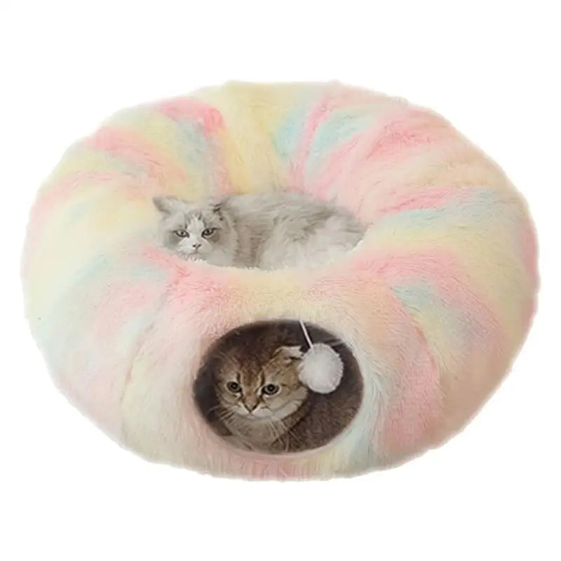 Winter Cat Kennel: Gradient plush, windproof, portable pet tunnel.