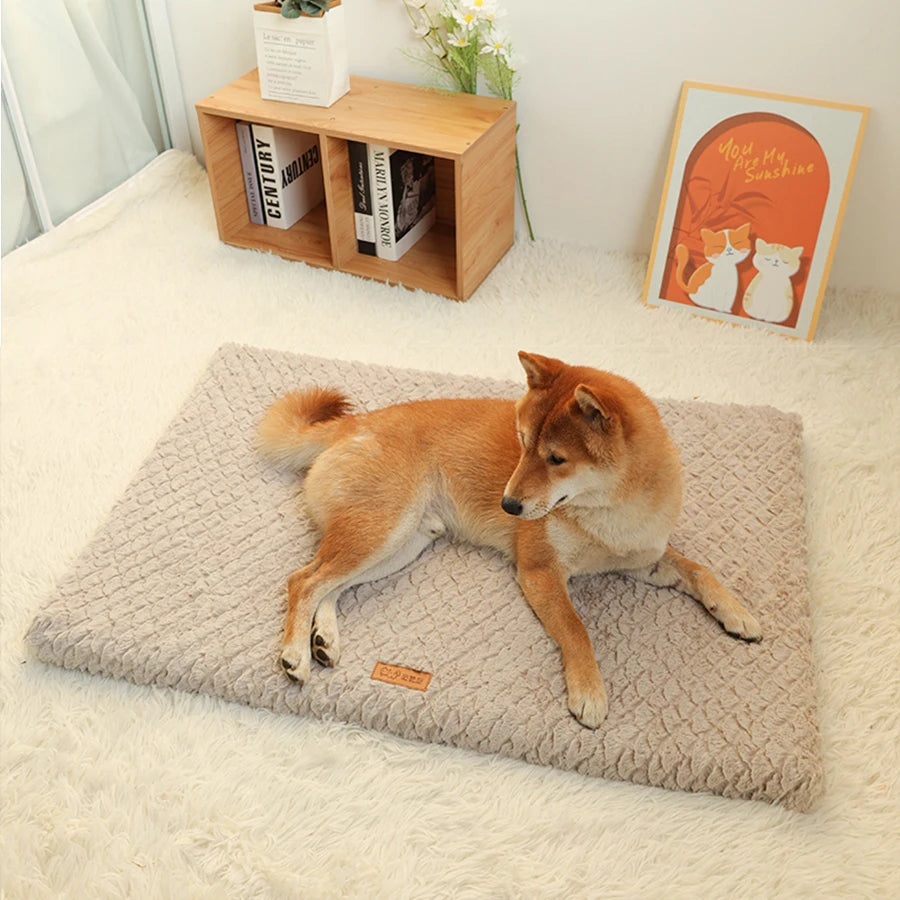 Winter Plush Dog Bed Mat: Soft, washable sofa mat for pets.